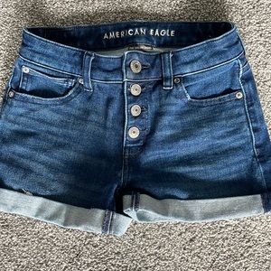 American Eagle Buttonfly shorts